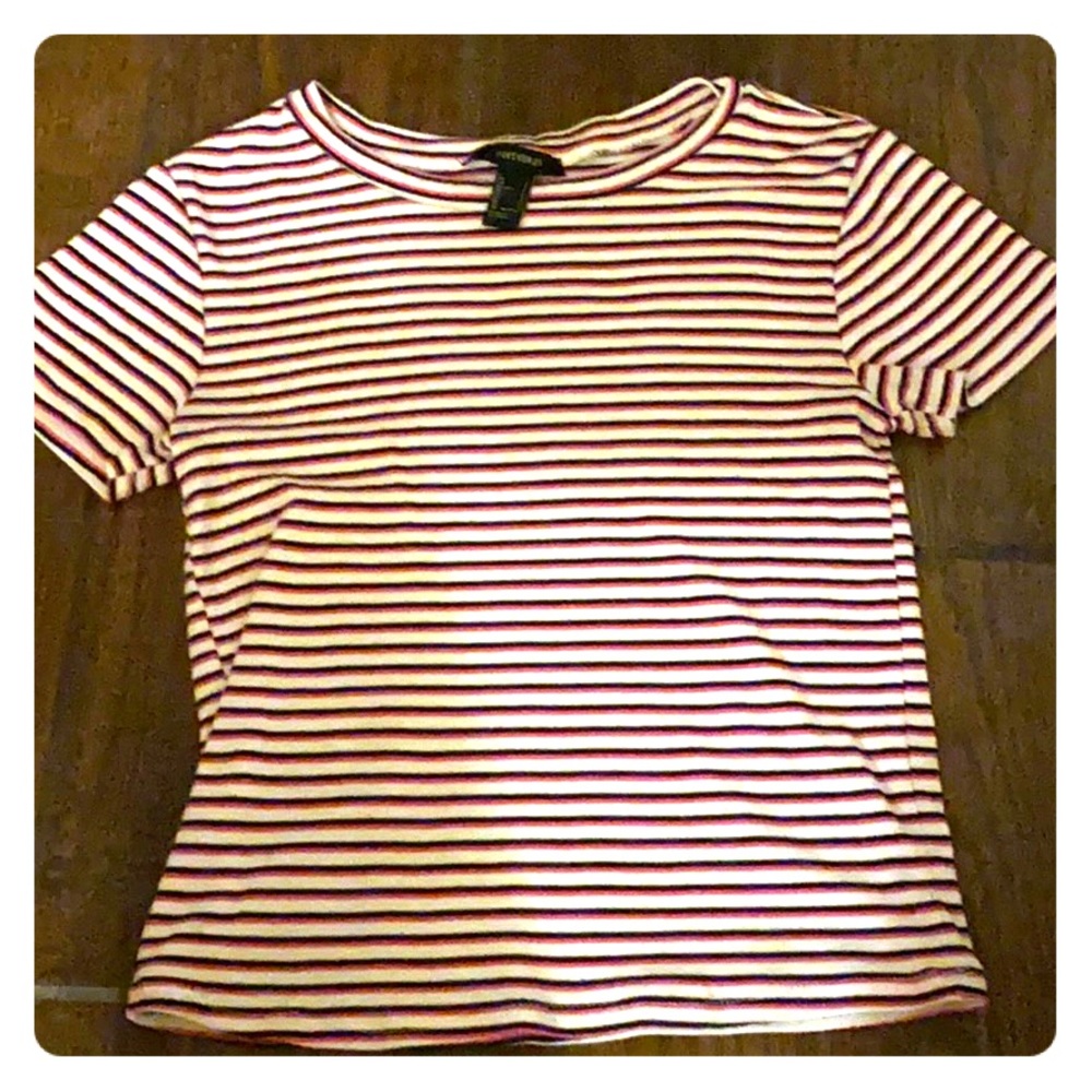 Forever 21 pink crop top